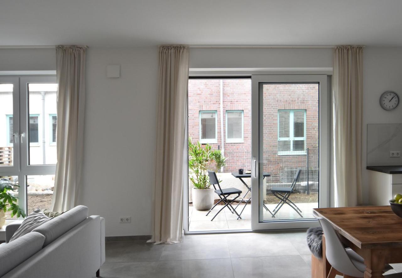 Familienfreundliche Neubauwohnung Mit Terrasse ฮัมบูร์ก ภายนอก รูปภาพ