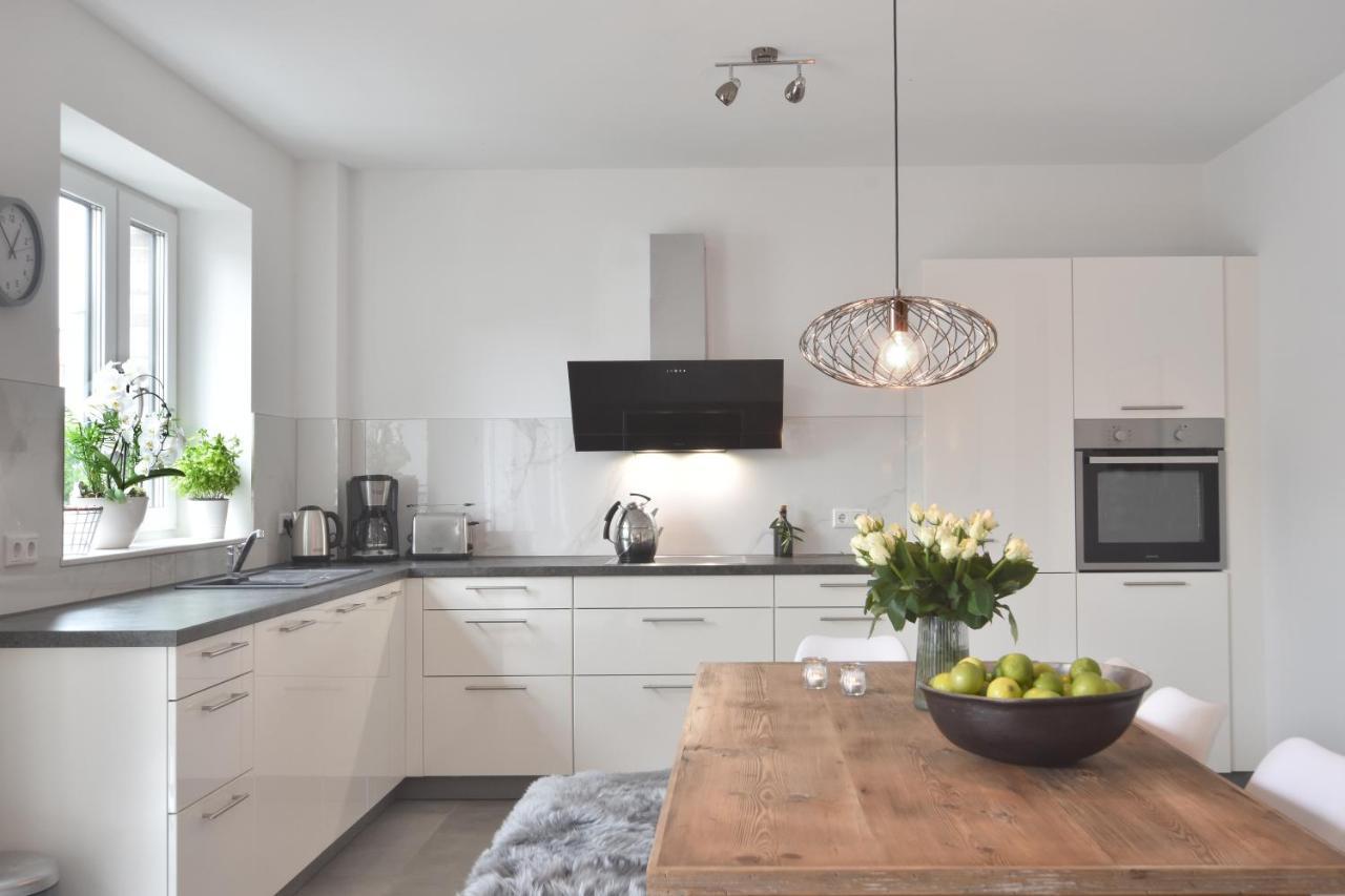 Familienfreundliche Neubauwohnung Mit Terrasse ฮัมบูร์ก ภายนอก รูปภาพ
